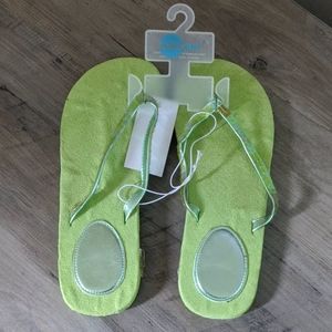 Lime green sz 8 Flip flops